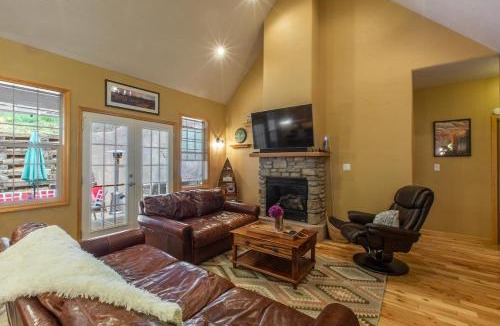 Ouray House | 1925 Elkhorn Drive