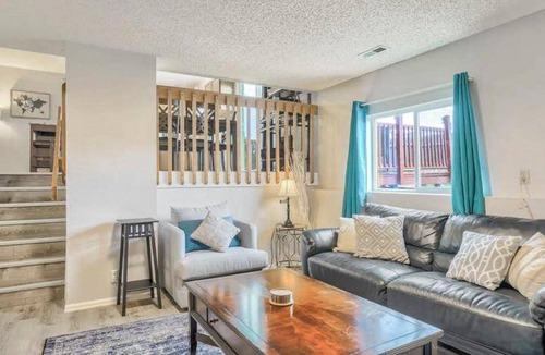 Security-Widefield House | 194 m² House ∙ 4 bedrooms ∙ 8 guests