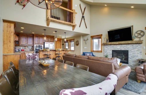 Fraser Apartment | 195 m² Apartment ∙ 3 bedrooms ∙ 12 guests