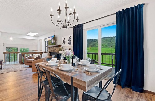 Fort Collins House | 195 m² House ∙ 3 bedrooms ∙ 6 guests