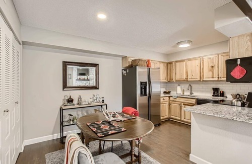 Union Square Condo | 1Bed 30+Day w/Pool Access | Lakewood