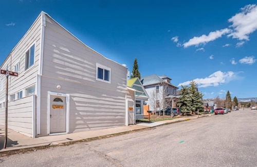Leadville Condo | 1BR Pets Ok +Great Views + 1 block from Main St