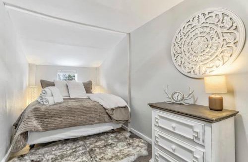 Woodland Park House | 1BR Woodland Hideaway - Downtown and Hiking Nearby