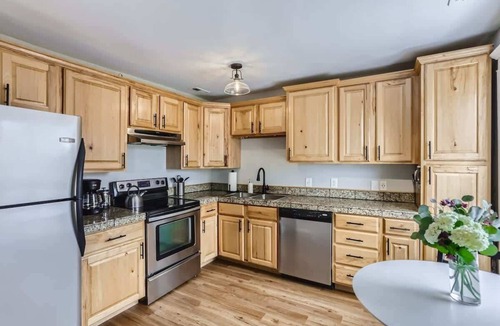 Speer Apartment | 1st Ave by Modern Midstay - Wash Park & SoBo #F3