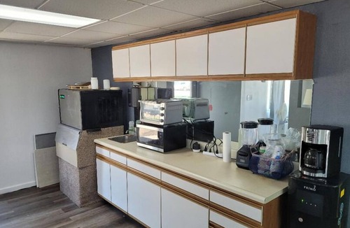 Sterling Hotel | 1st Interstate INN