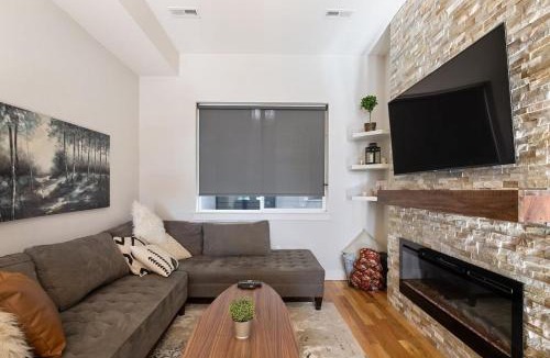 West Colfax House | 2 BDR Home Roof Deck plus Walk to Broncos and Sloans Lake