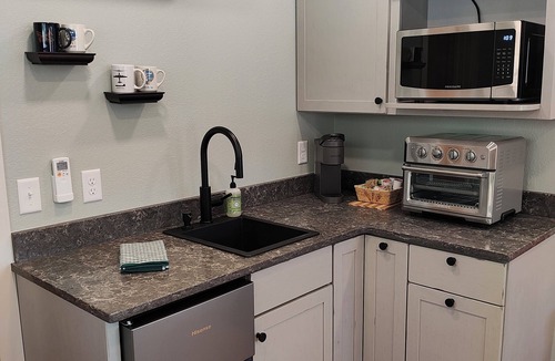 Whitewater House | 2 Bedroom Casita at Mother's Buttress, Walking distance to Mother's Buttress Climbing Wall