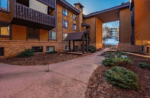 Skyway Condo | 2-bedroom condo in gorgeous Colorado Springs 5-10 minutes from many attractions