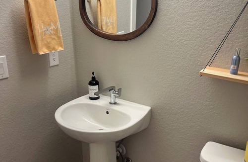 Stonegate House | 2 cozy rooms & private bathroom! Easy access to Red Rocks & Denver!