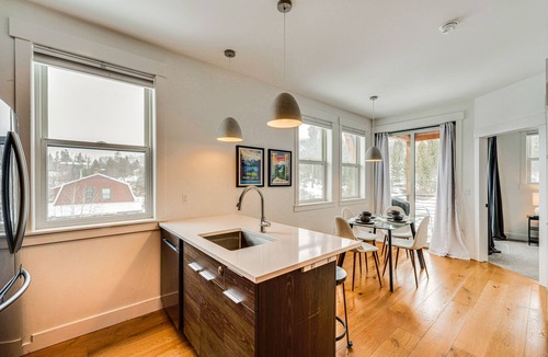 Grand Lake Condo | 2 Mi to RMNP: Mtn-View Grand Lake Loft!