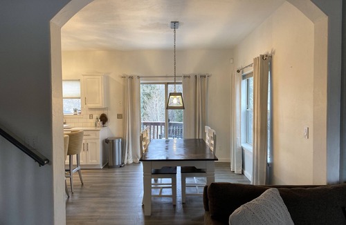 Summit Cove House | 2 min to Keystone - Stylish /Amazing Location - Hot Tub, Pool table, Ping Pong!