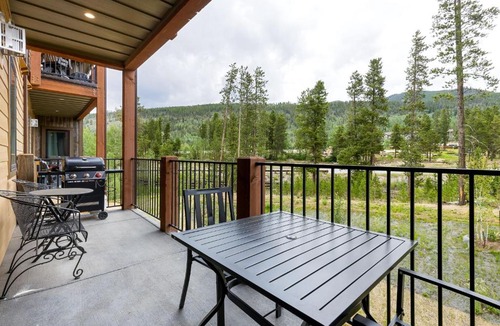 Lakeside Village Apartment | 202 Clearwater Lofts condo