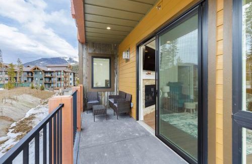 Lakeside Village Apartment | 204 Clearwater Lofts condo