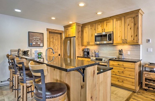Royal Mountain Ranch Apartment | 204 m² Apartment ∙ 3 bedrooms ∙ 10 guests
