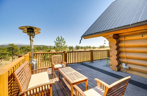Florissant House | 204 m² House ∙ 2 bedrooms ∙ 4 guests