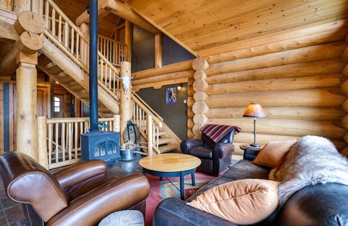 Florissant House | 204 m² House ∙ 2 bedrooms ∙ 4 guests
