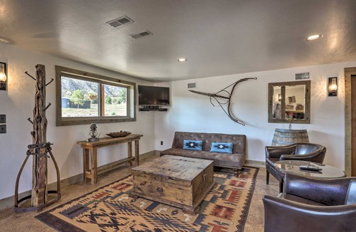 Montrose House | 204 m² House ∙ 2 bedrooms ∙ 9 guests