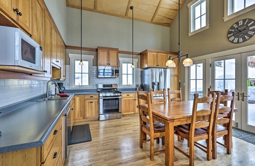 Granby House | 204 m² House ∙ 3 bedrooms ∙ 12 guests