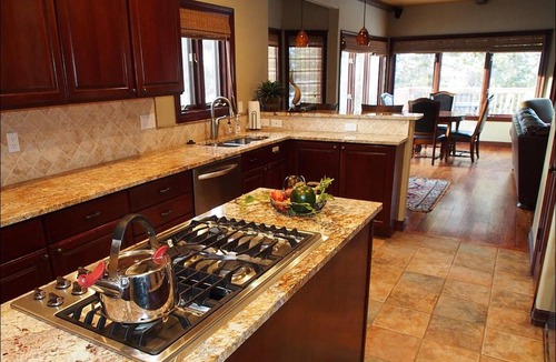 Highland Meadows House | 2095 Vermont Road #208807 Home