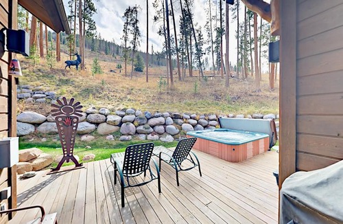 Highland Meadows House | 2118-A Vermont Rd Rental Home