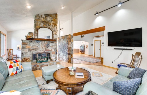 Palisade House | 213 m² House ∙ 3 bedrooms ∙ 8 guests