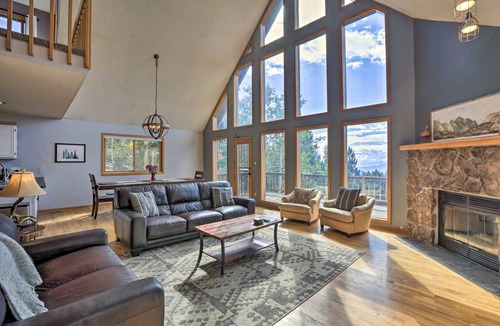 Conifer Mountain and Meadows House | 222 m² House ∙ 3 bedrooms ∙ 8 guests