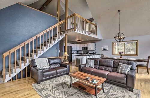 Conifer Mountain and Meadows House | 222 m² House ∙ 3 bedrooms ∙ 8 guests