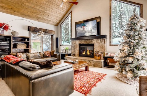 Highland Meadows House | 223 m² Maisonette ∙ 3 bedrooms ∙ 10 guests