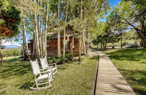 Glenwood Springs House | 232 m² House ∙ 3 bedrooms ∙ 8 guests
