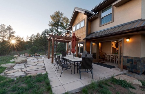 Durango House | 232 m² House ∙ 4 bedrooms ∙ 12 guests