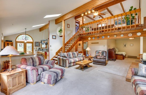 Silver Plume House | 234 m² House ∙ 3 bedrooms ∙ 6 guests