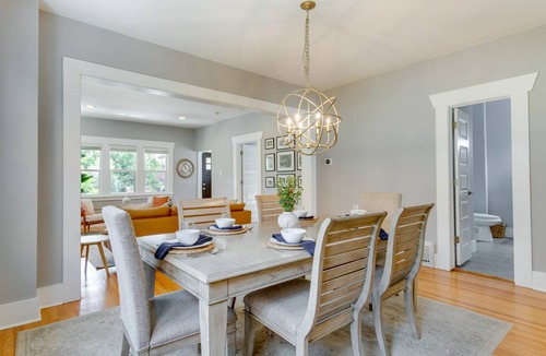 West Colfax Apartment | 235 m² Apartment ∙ 4 bedrooms ∙ 10 guests