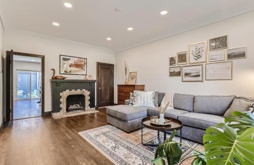 North Park Hill House | 2375 Ivanhoe St - Entire House