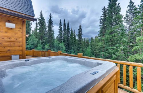 Alma Cabin | 238 m² Cabin ∙ 4 bedrooms ∙ 8 guests