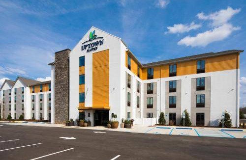 Centennial Hotel | 24 m² Hotel ∙ 3 guests