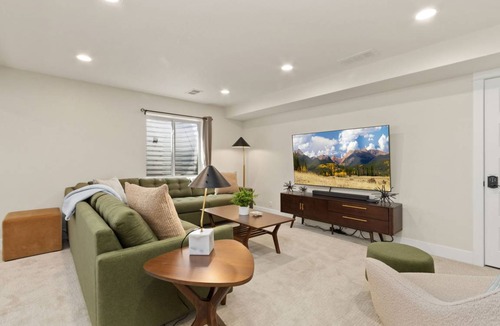 Old Town North House | 242 m² House ∙ 3 bedrooms ∙ 8 guests