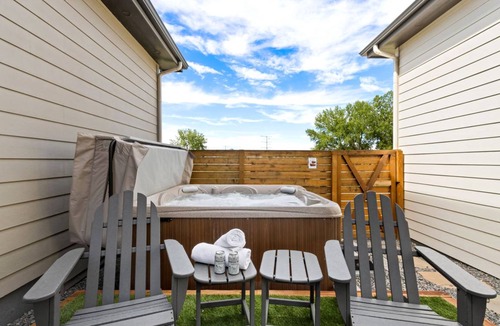 Old Town North House | 242 m² House ∙ 3 bedrooms ∙ 8 guests
