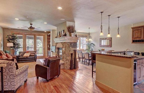 Copper Mountain Village House | 251 m² House ∙ 4 bedrooms ∙ 12 guests