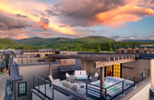 Old Town House | 251 m² House ∙ 4 bedrooms ∙ 8 guests
