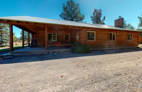 South Fork Cabin | 260 m² Cabin ∙ 4 bedrooms ∙ 12 guests