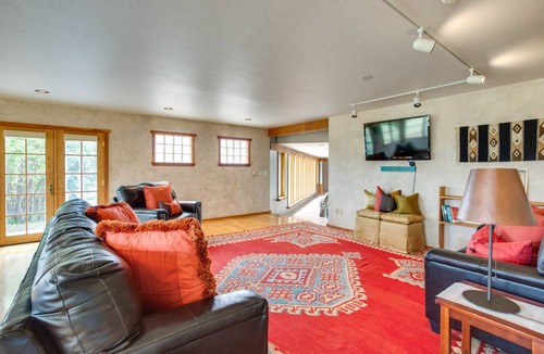 Vernal House | 260 m² House ∙ 4 bedrooms ∙ 12 guests