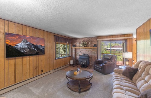 Idlewild Estates House | 260 m² House ∙ 5 bedrooms ∙ 10 guests