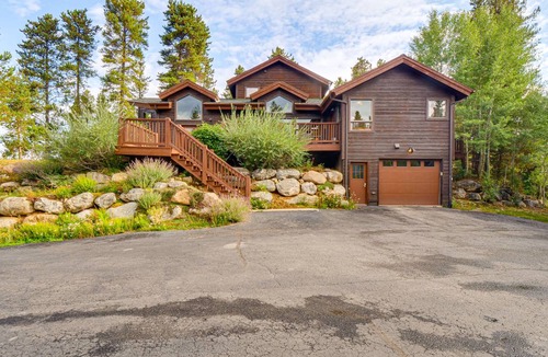 Breckenridge Heights House | 264 m² House ∙ 3 bedrooms ∙ 8 guests