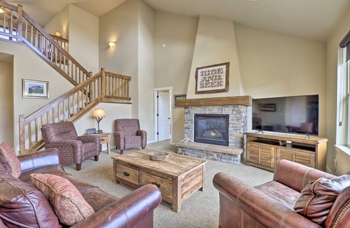 Silvercreek House | 278 m² House ∙ 4 bedrooms ∙ 12 guests