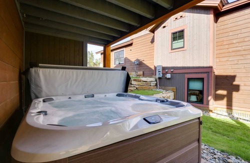 Baldy Mountain House | 278 m² House ∙ 4 bedrooms ∙ 10 guests