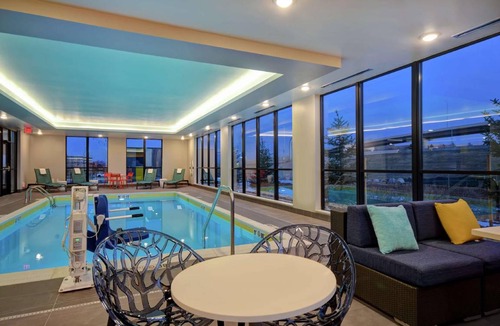 Lone Tree Hotel | 28 m² Hotel ∙ 127 guests