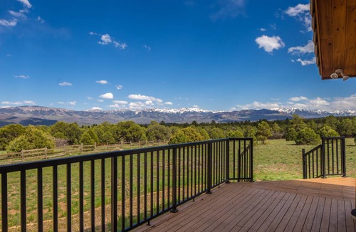Ridgway House | 280 m² House ∙ 3 bedrooms ∙ 8 guests