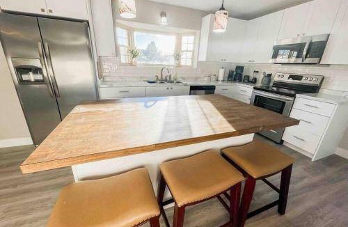 Briargate House | 296 m² House ∙ 6 bedrooms ∙ 16 guests