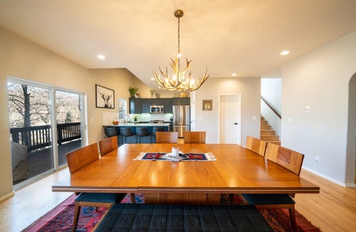 Edwards House | 298 m² Maisonette ∙ 4 bedrooms ∙ 10 guests