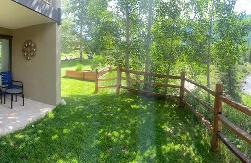 Vail Apartment | 2B Terrace next to creek Unbeatable location